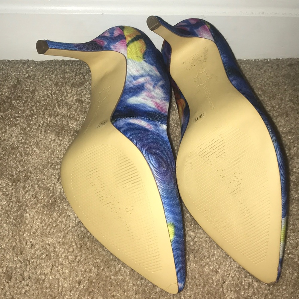 BCBGeneration Heels - Picture 3 of 3